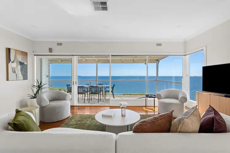336 Esplanade