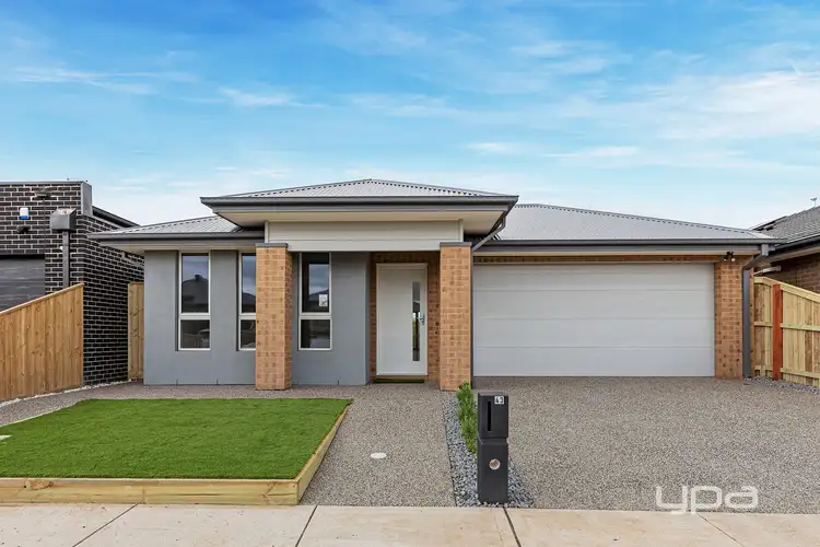 43 Trieste Crescent