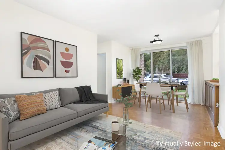 4/1 Dalby Place