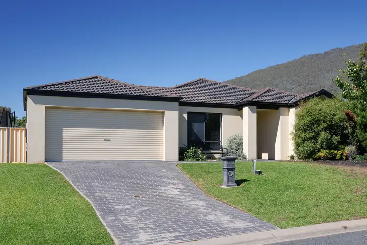 6 Fisher Drive