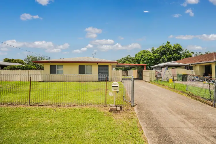 5 Falcon Crescent