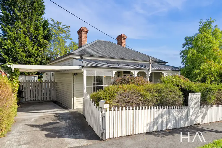 96 Giblin Street