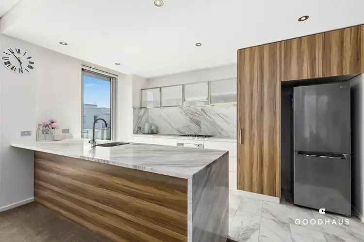 52/15 Coranderrk Street