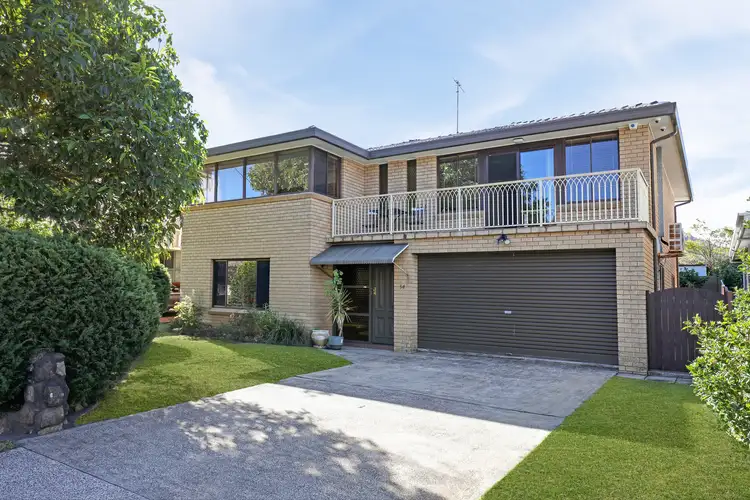 34 Rae Crescent