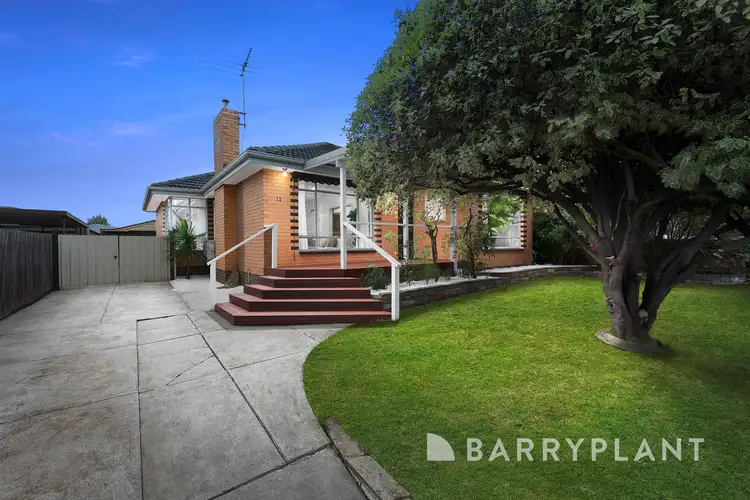 11 Glinden Avenue