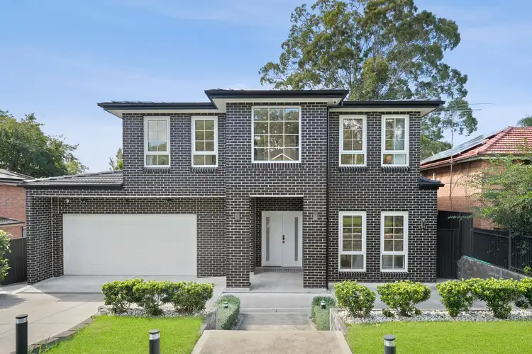 3 Torquil Avenue