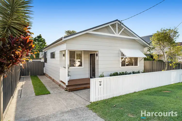 39 Lachlan Road