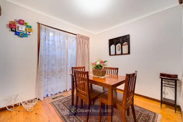 Fourth view of Homely house listing, 6 Lomond Court, Endeavour Hills VIC 3802