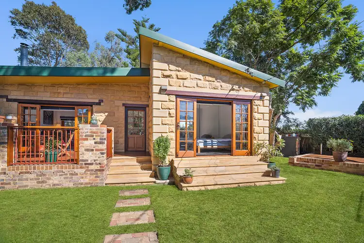 32 Abbott Road