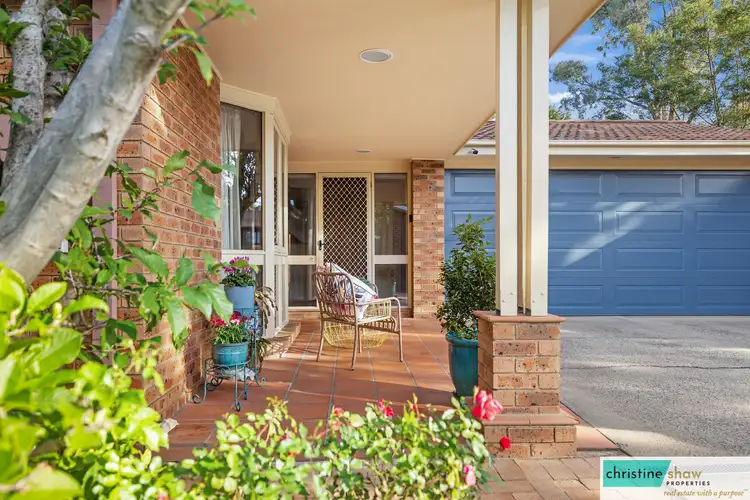 135 Ratcliffe Crescent
