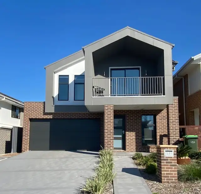 16 Greenlink St Street