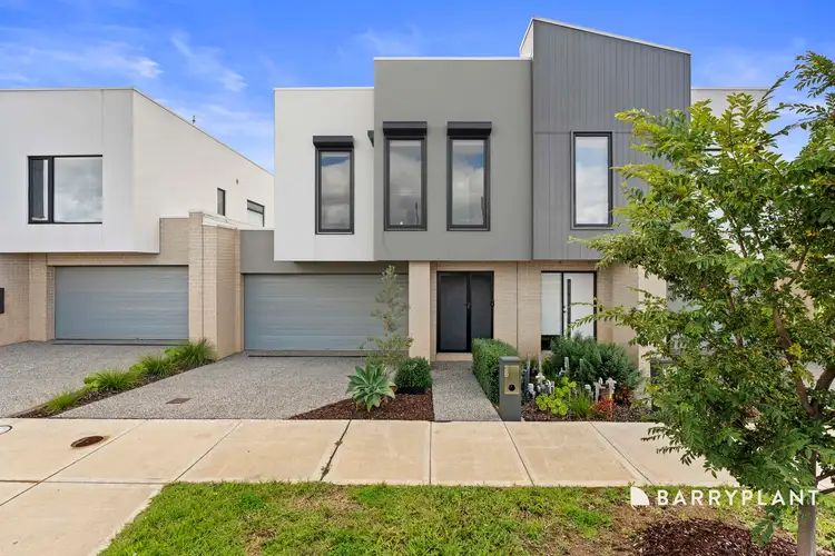 26 Roseburn Avenue