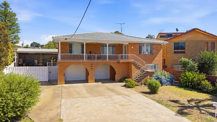 32 McRae Street