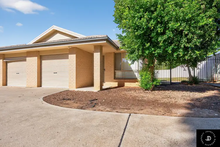 2/51A Hunter Street