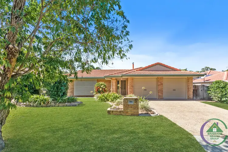 5 Carolyn Place