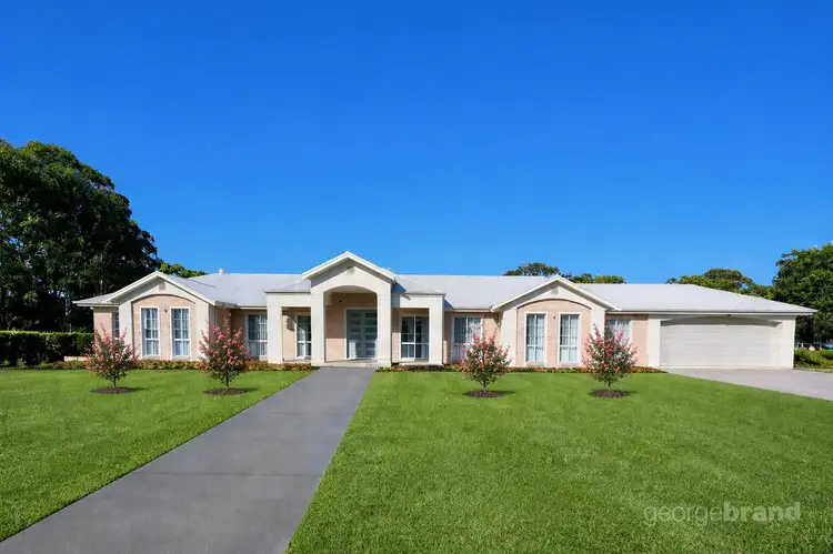 10 Eric Malouf Close