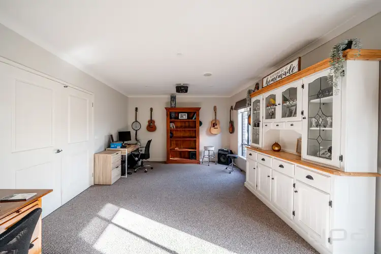 Sixth view of Homely house listing, 3 Pennar Way, Werribee VIC 3030