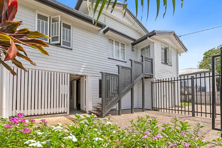 7 Collinson Street