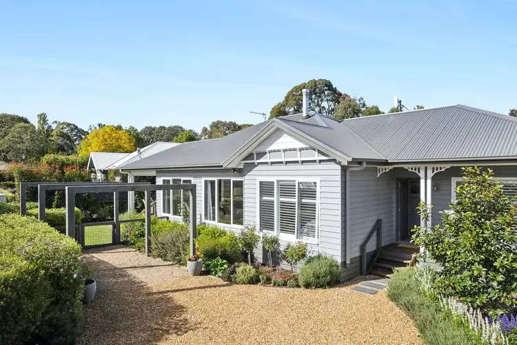 27 Mulcahys Road