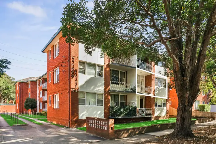 4/34 Russell Street