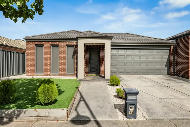 33 Brigalow Drive