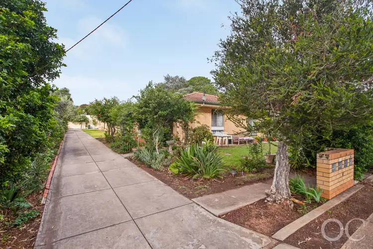 2/32 Hereford Avenue