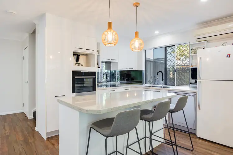 1/52 Naroon Crescent