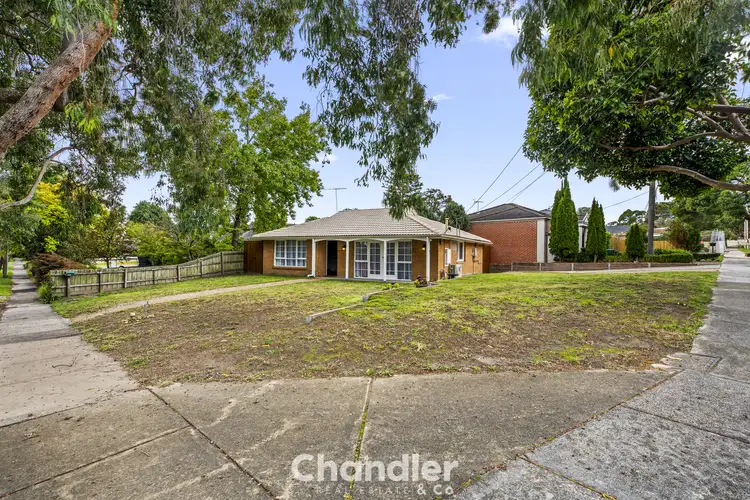 70 Yarra Road