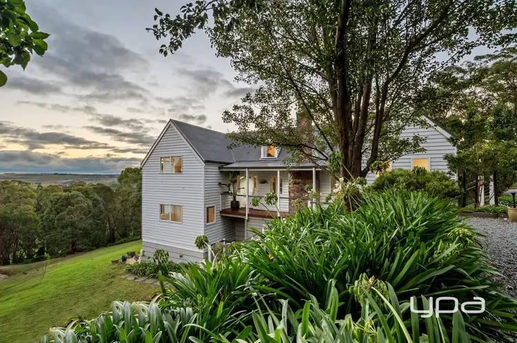 25 Kangaroo Road