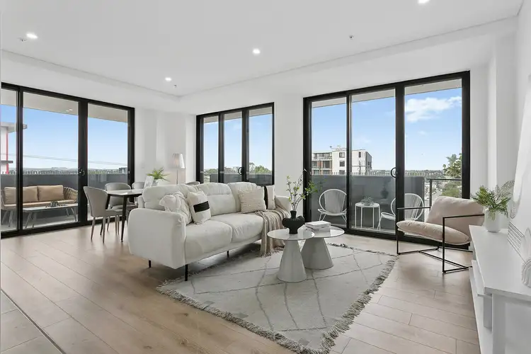 304/77 Edward Street