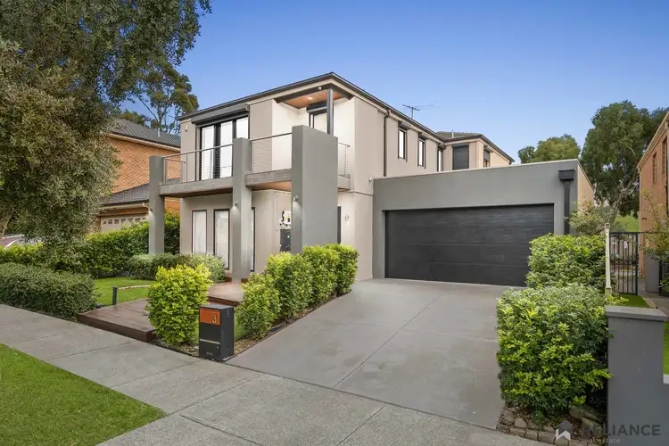 3 Watersedge Way, Roxburgh Park VIC 3064