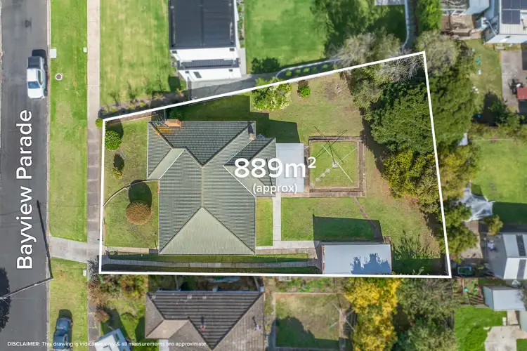 16 Bayview Parade