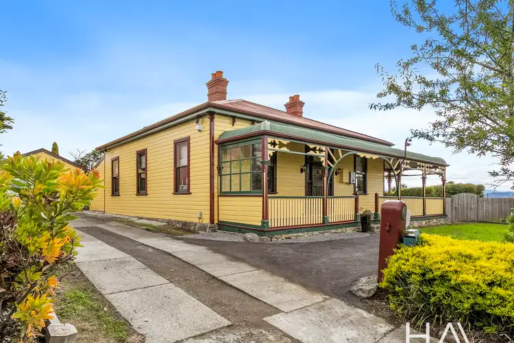 6 Riverway Road