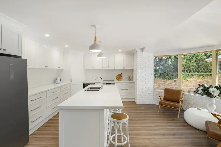 13 Pepperman Road