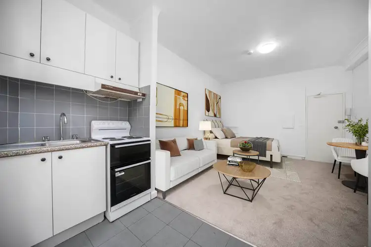 22/7 St Neot Avenue