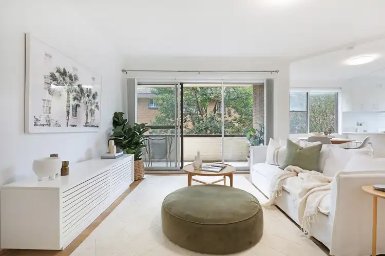 4/3 Mercury Street