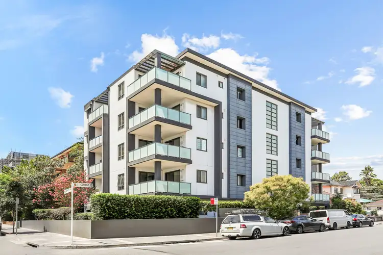 5/60 Belmore Street