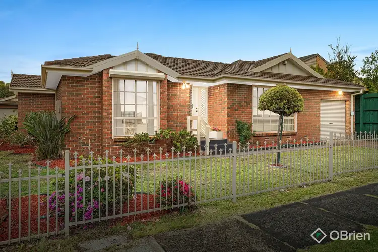 1/4 Pine Crescent