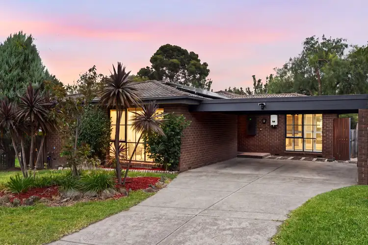 11 Watling Terrace