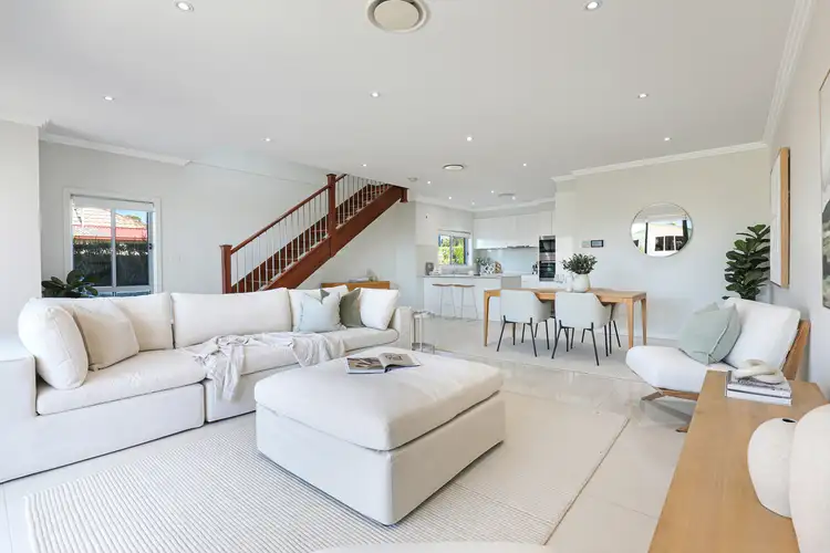 2/50 Meadow Street