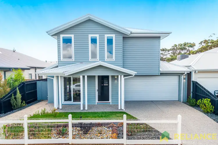 22 Moolort Crescent