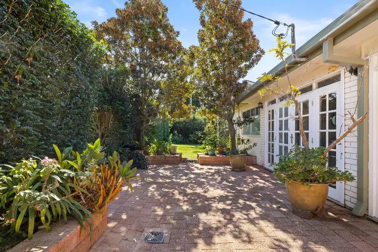 39 Edgecliffe Boulevard