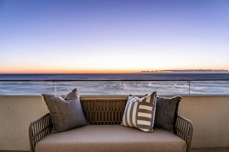 31/11 Ocean Street