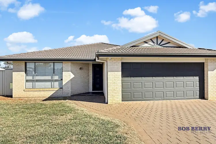 22 Keswick Parkway