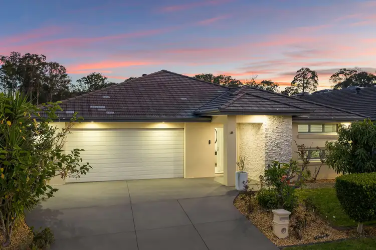 33 Voyager Street, Wadalba NSW 2259