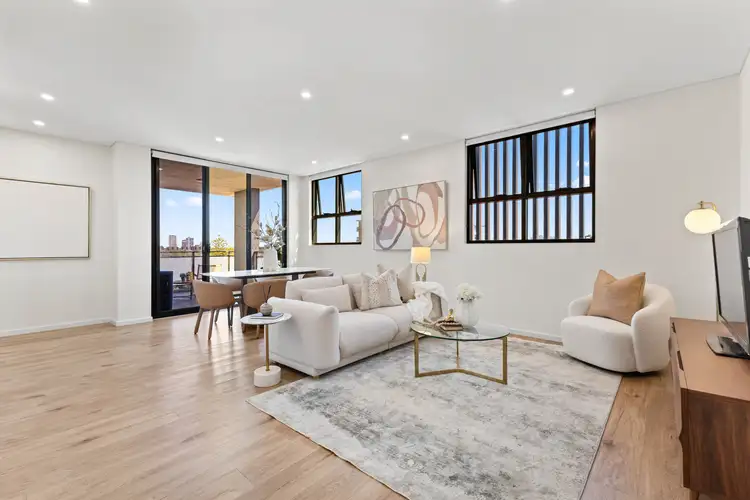 62/114 Great Western Highway