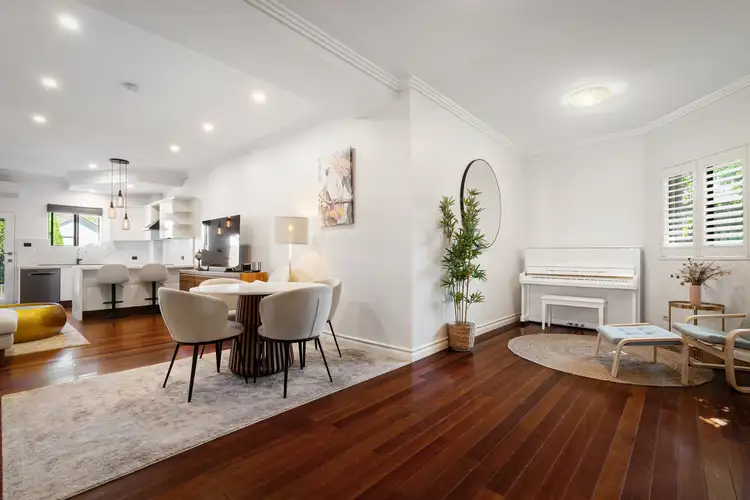 2/3 Richmond Avenue