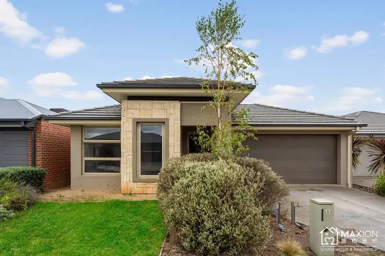 11 Aspera Drive