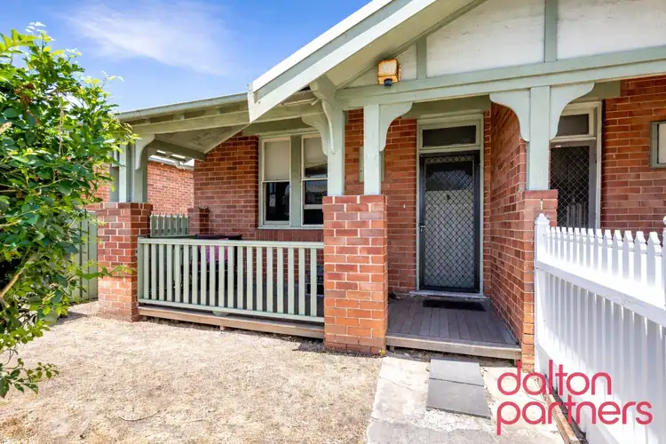 35 Glebe Road