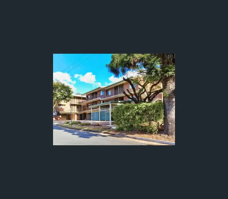 8/31 Browne Street